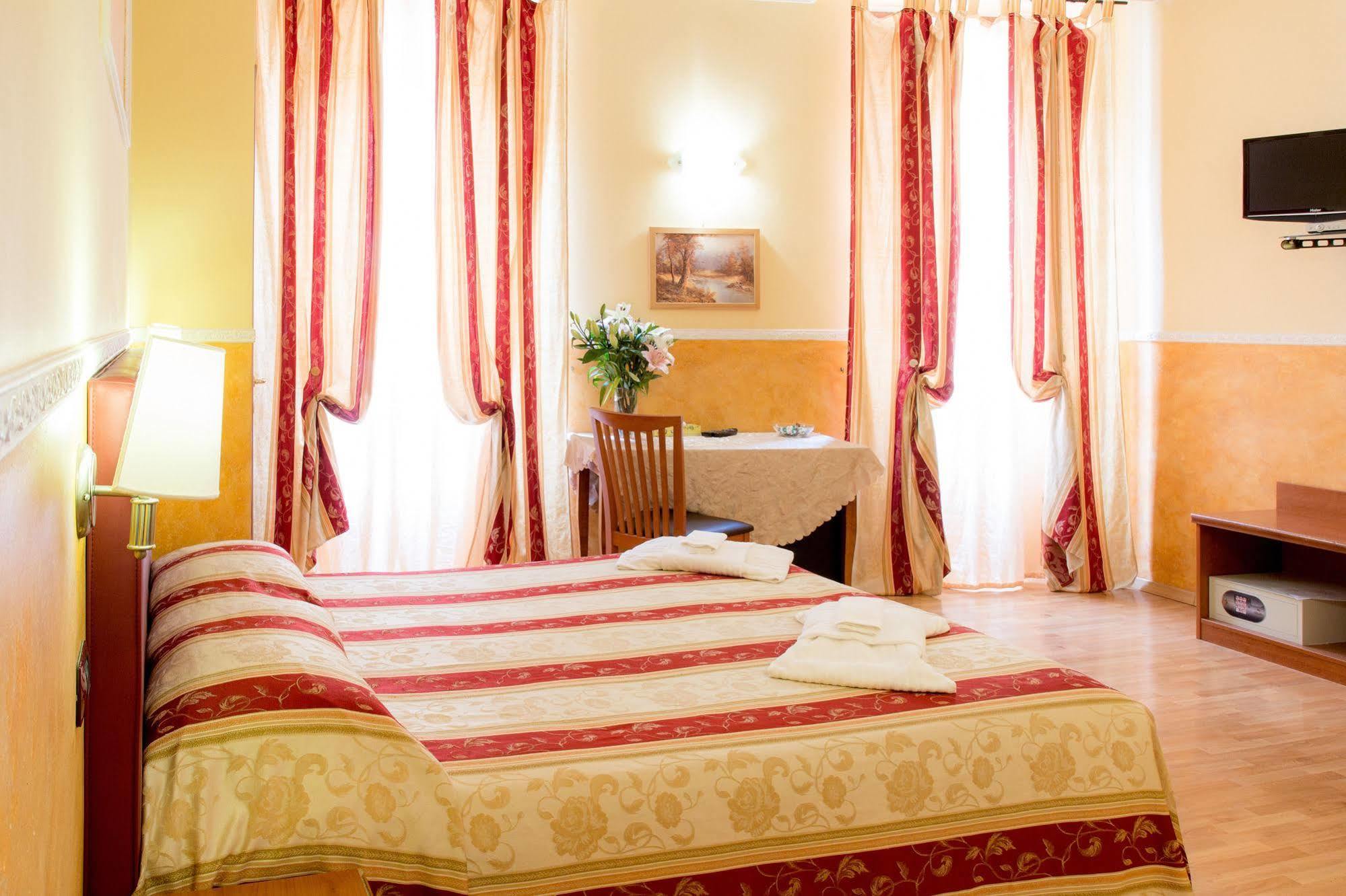 Residenza Ki Panzió Róma Kültér fotó